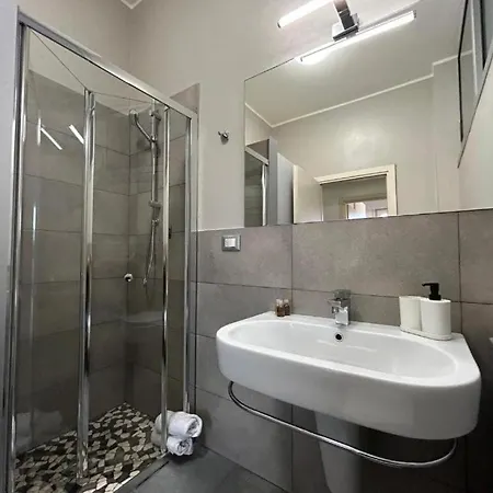 Spacious Close To Train Station * 博洛尼亚